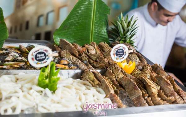 Ghaya Grand Launches Unlimited Seafood Night at Fusion