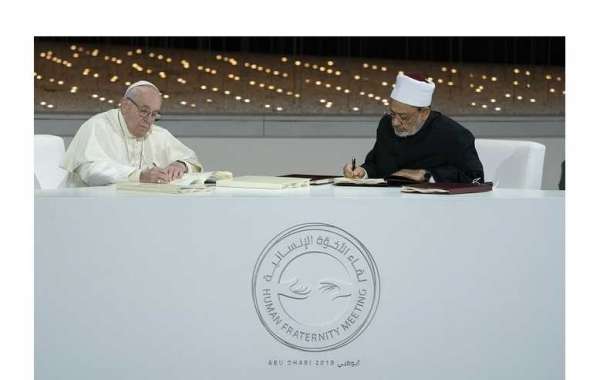 Pope Francis and Grand Imam of Al Azhar Sign Historic Abu Dhabi Declaration for World Peace and Living Together