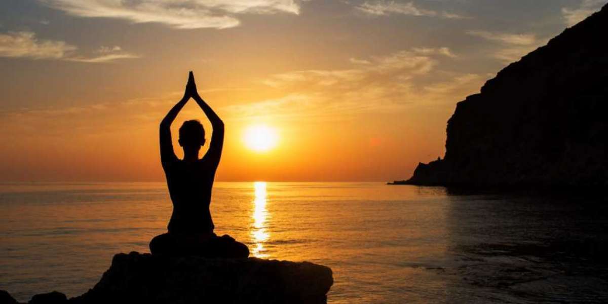 Ministry of Tourism Dedicates the Webinar of Dekho Apna Desh Series to “Yoga and Wellness”