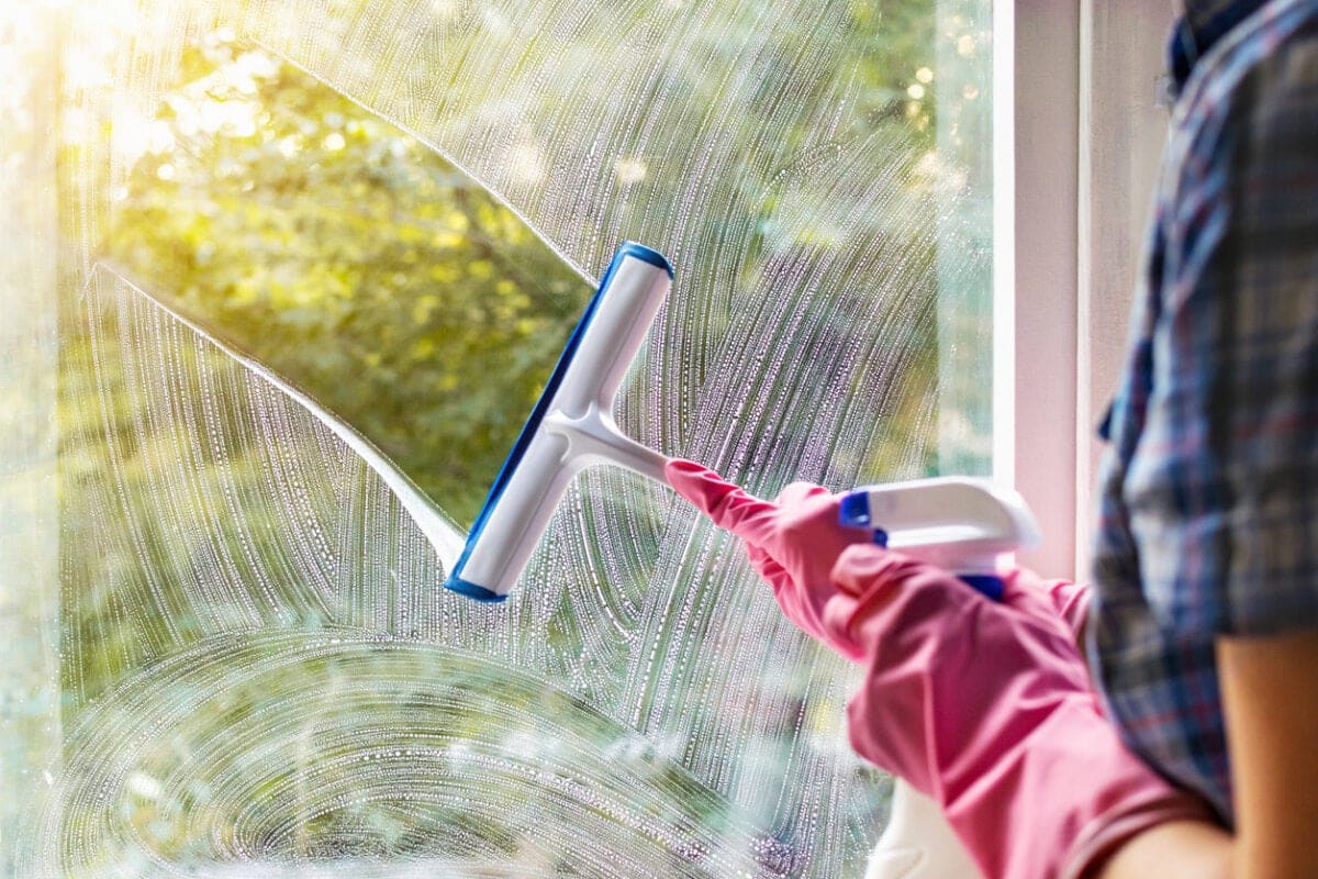 Professional Windows Cleaning Services in Dubai